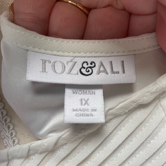 Cream S/S blouse - Picture 4 of 6